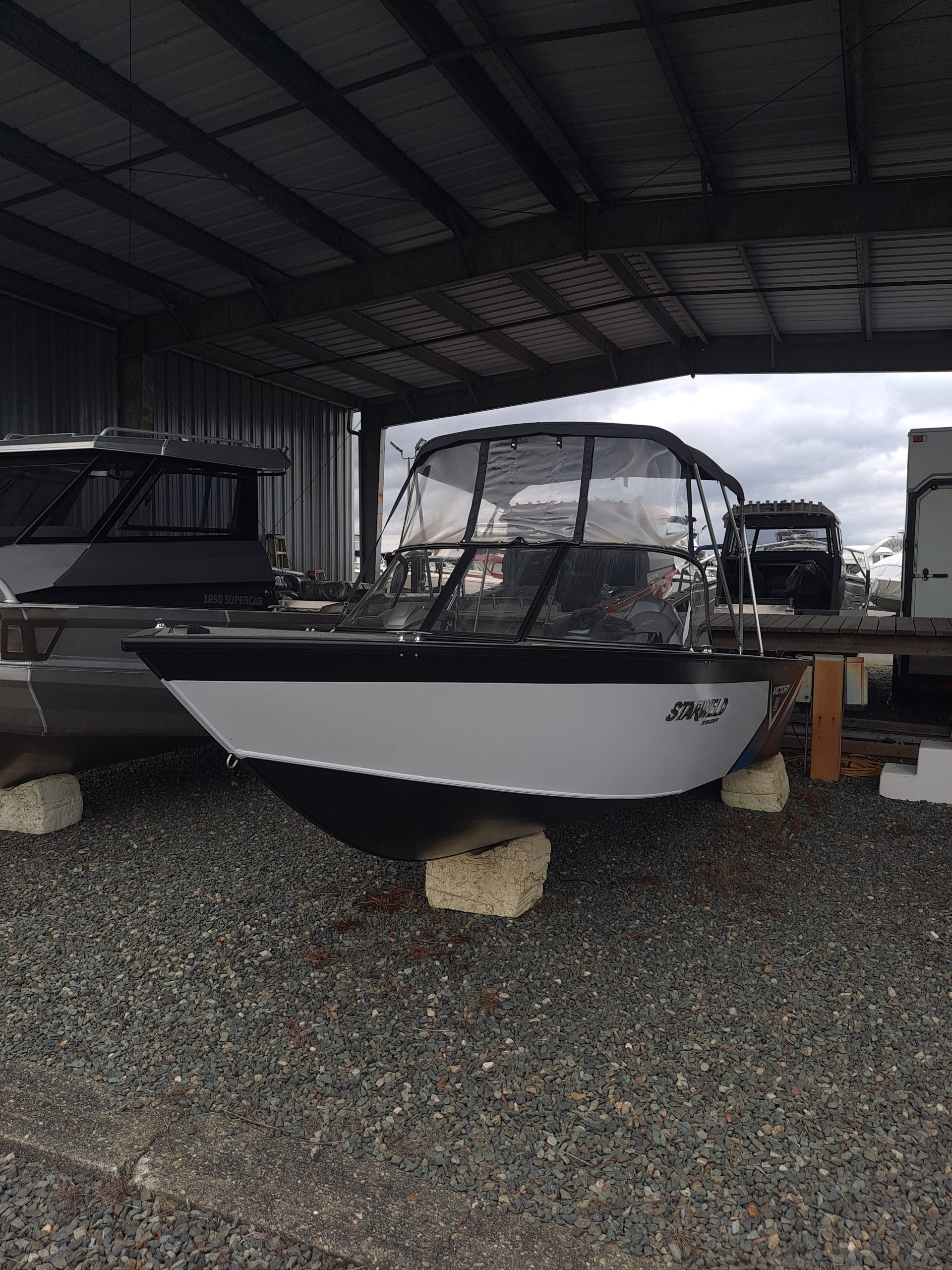 2022 Starweld 18'VICTORY DC