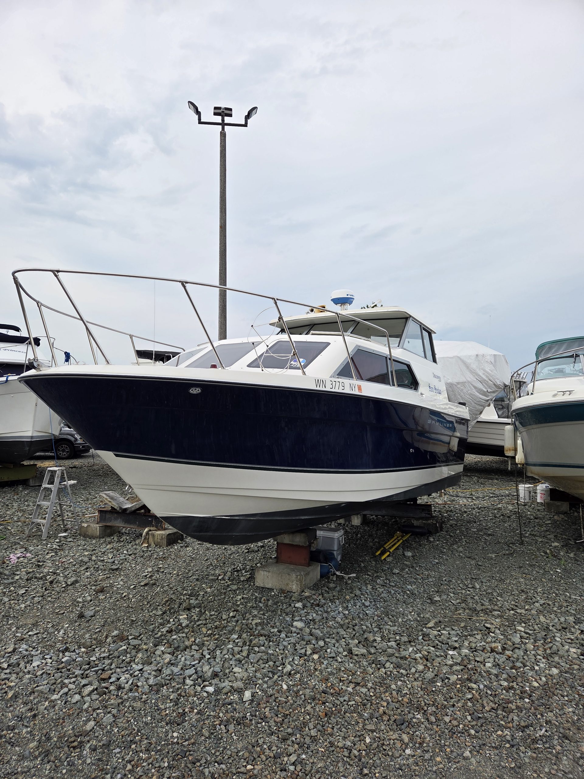 2007 Bayliner Discovery 289