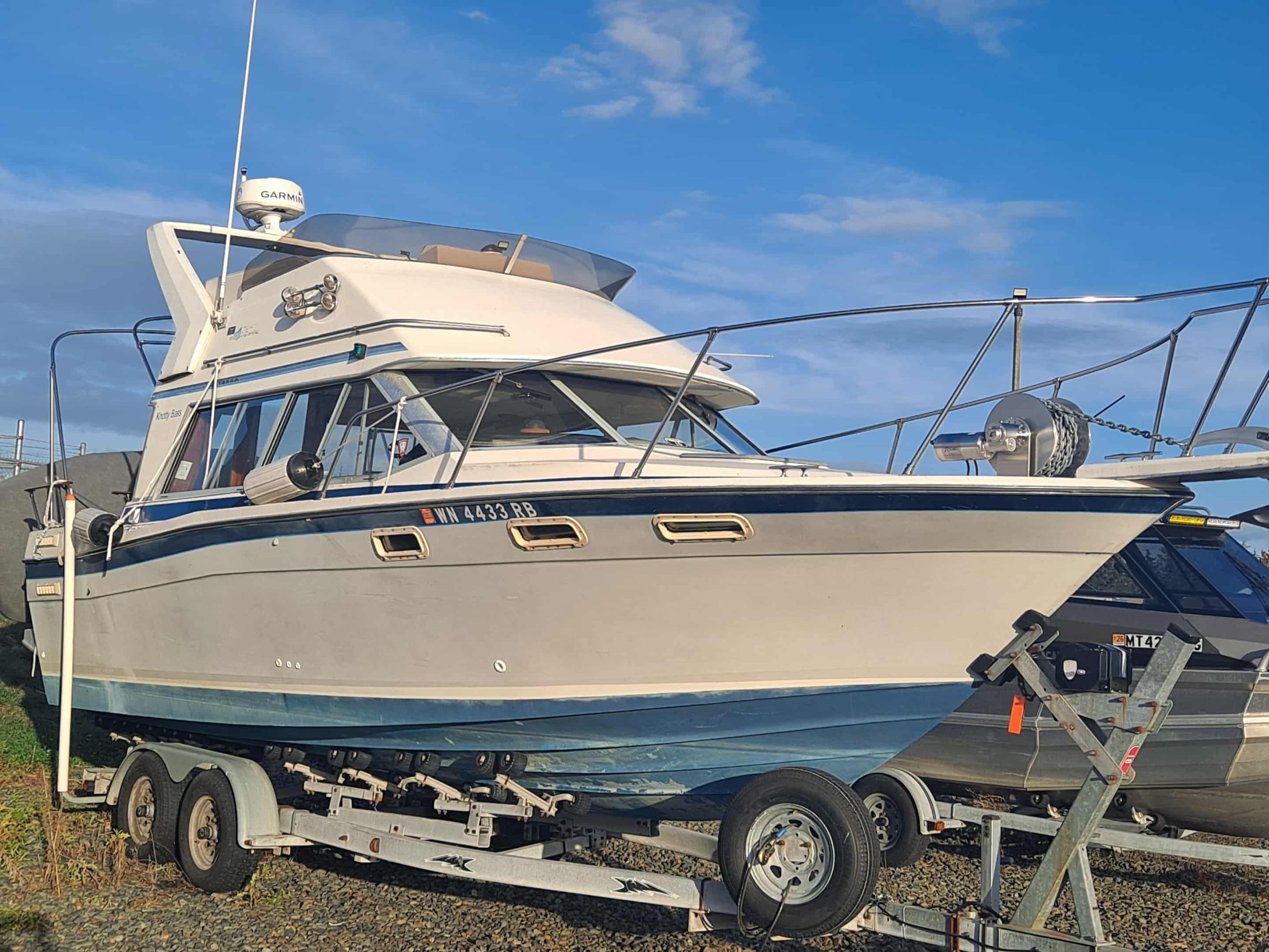 1987 Bayliner 285 Contessa Command Bridge