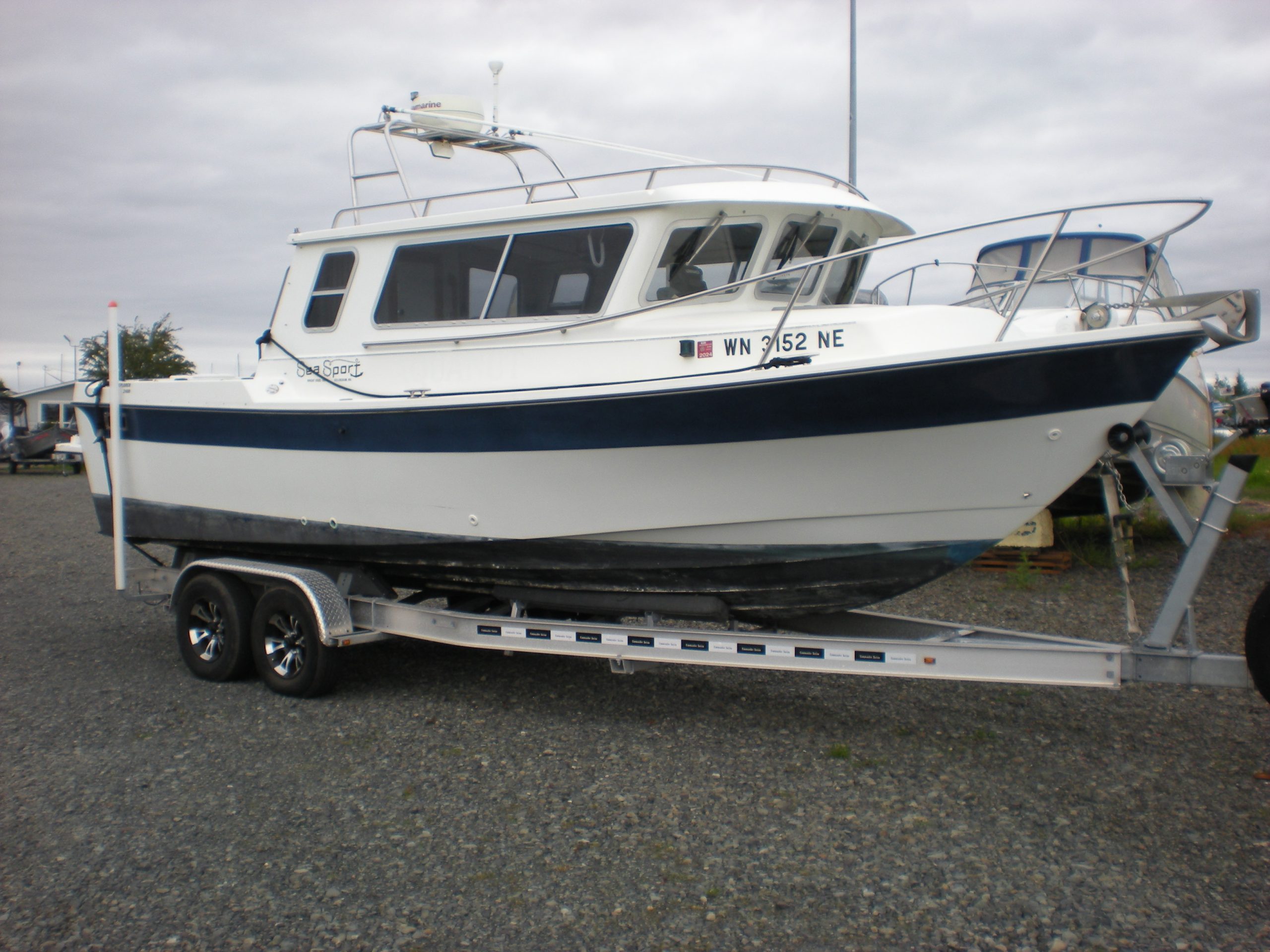 1994 Seasport 2400 Explorer