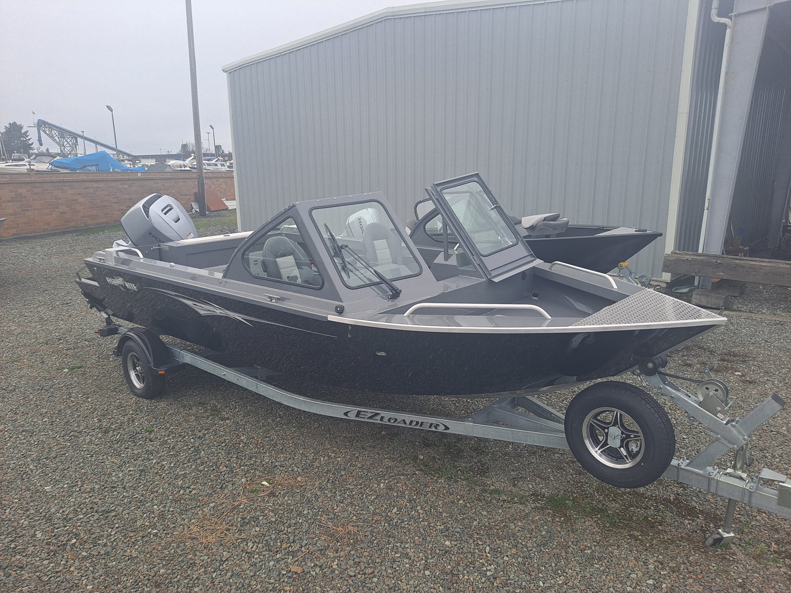 2025 FISHRITE PERFORMER 19