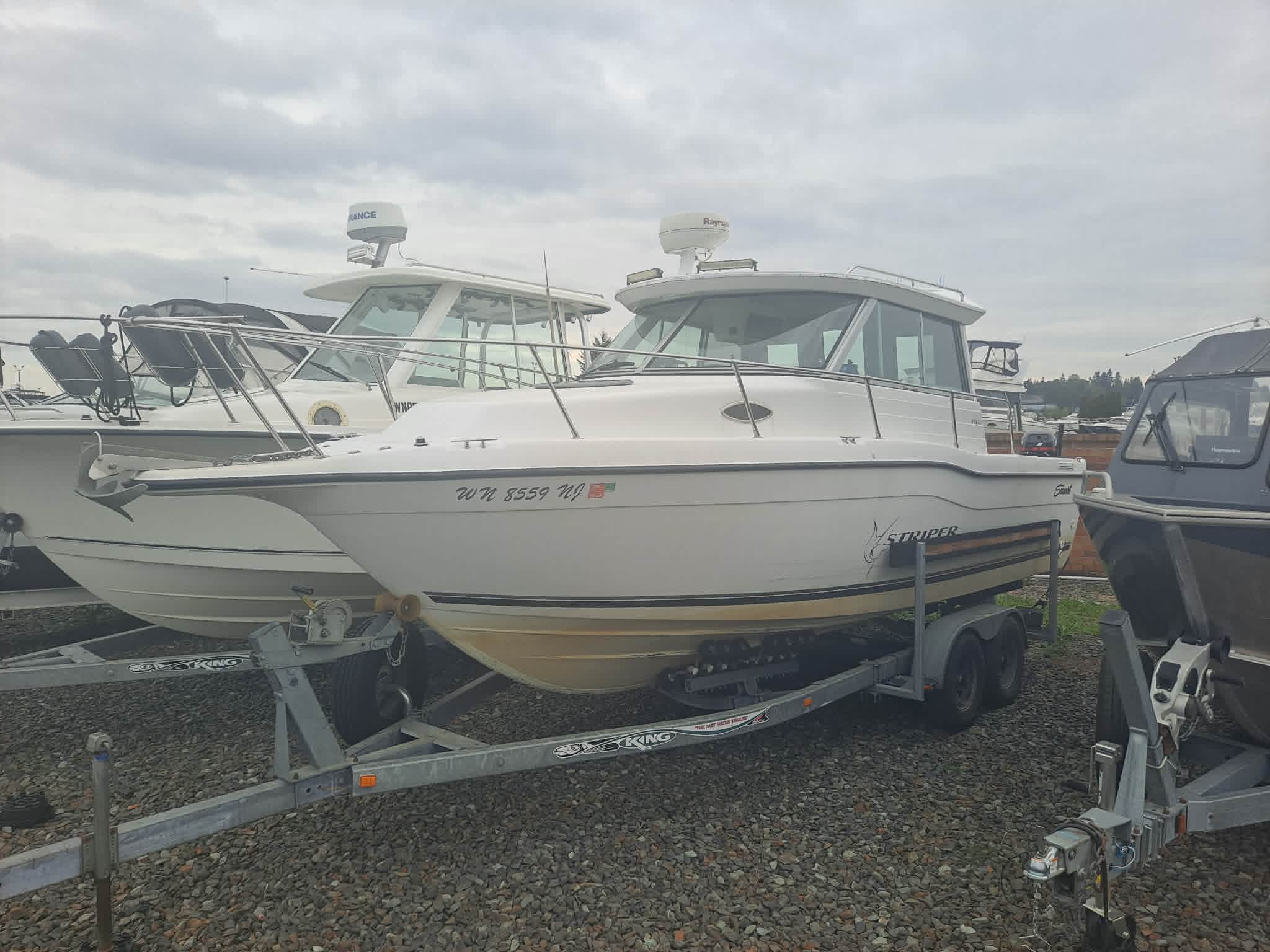 2001 Seaswirl Striper 2601